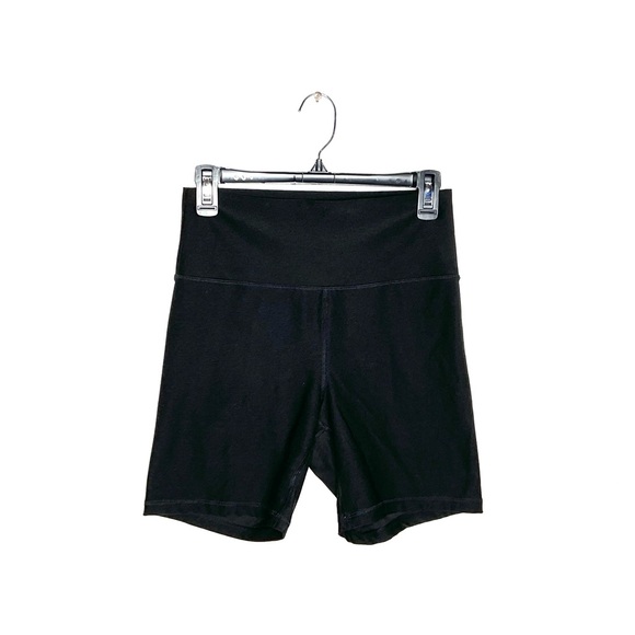Old Navy Pants - < Old Navy Black Extra High-Rise Bike Shorts >
